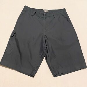 J.Lindeberg Technical Golf Cargo Shorts Men’s Missing Size Tag